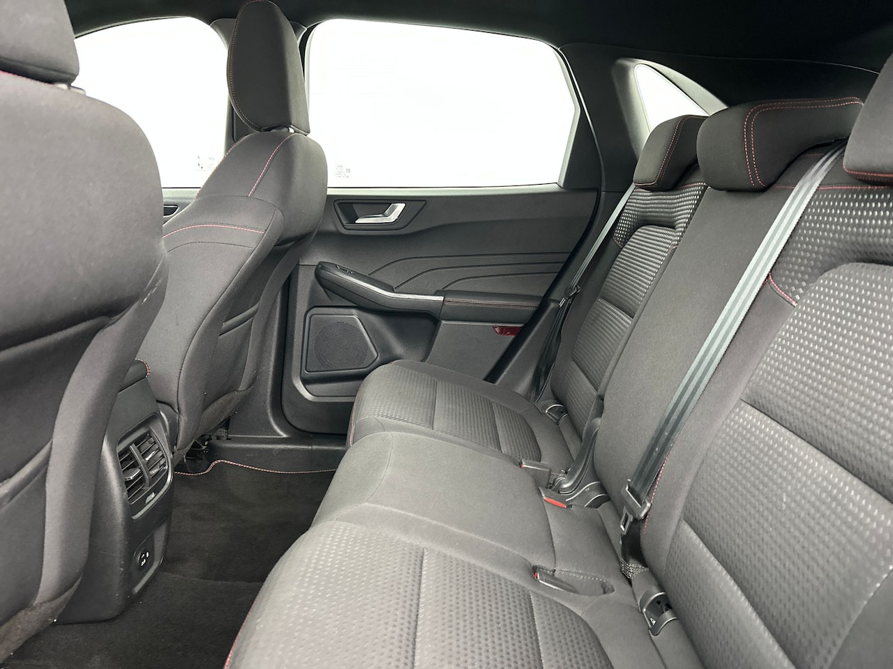 Ford Kuga - 2.5 PHEV ST-Line | Trekhaak | Navigatie | Camera