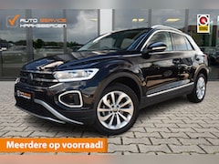 Volkswagen T-Roc - 1.5 TSI Style | ACC | Trekhaak | Virtual Cockpit | Fabrieksgarantie |