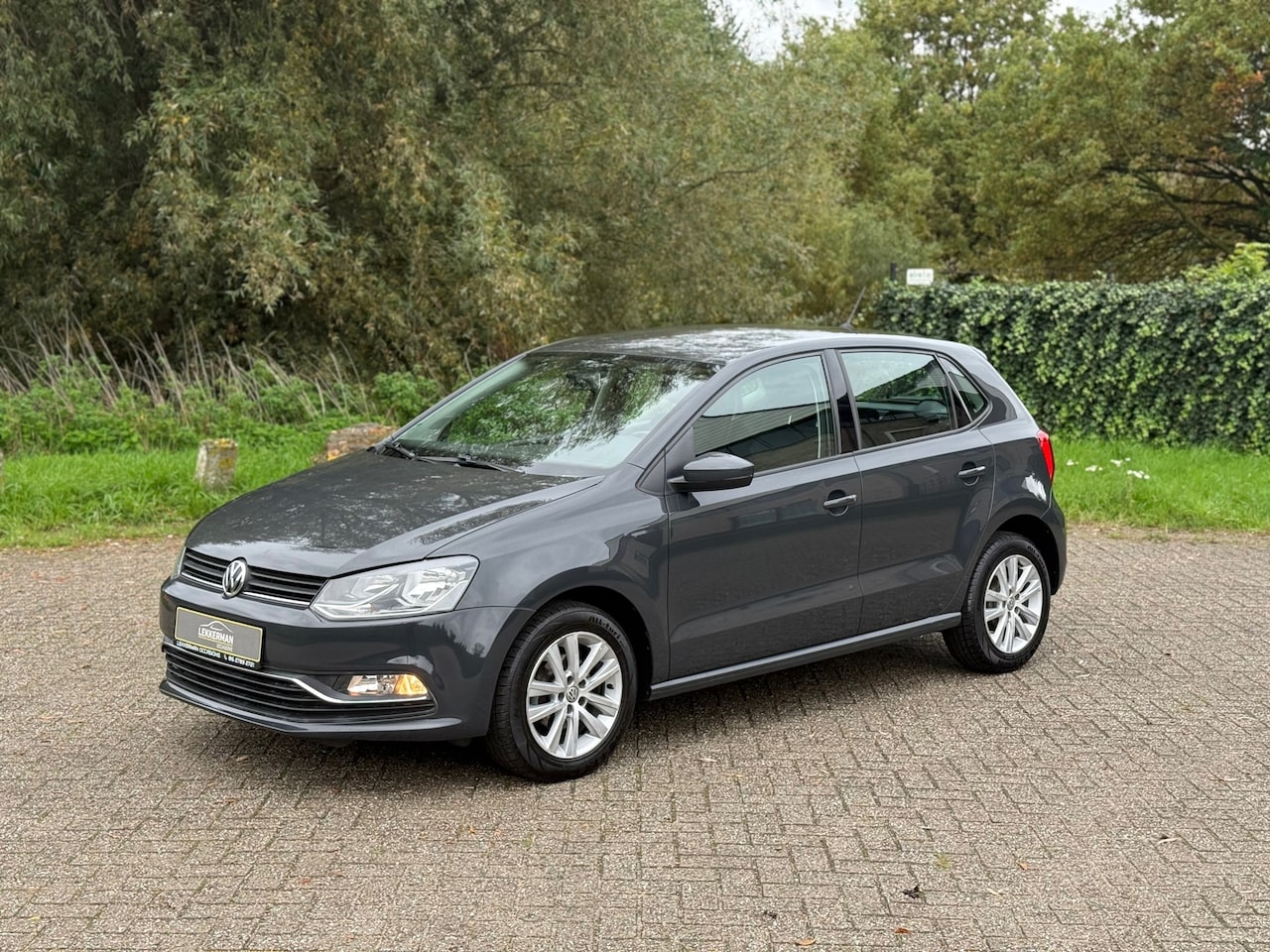 Volkswagen Polo - 1.0 Comfortline BLUETOOTH I NWE APK I AIRCO I MOOIE AUTO - AutoWereld.nl