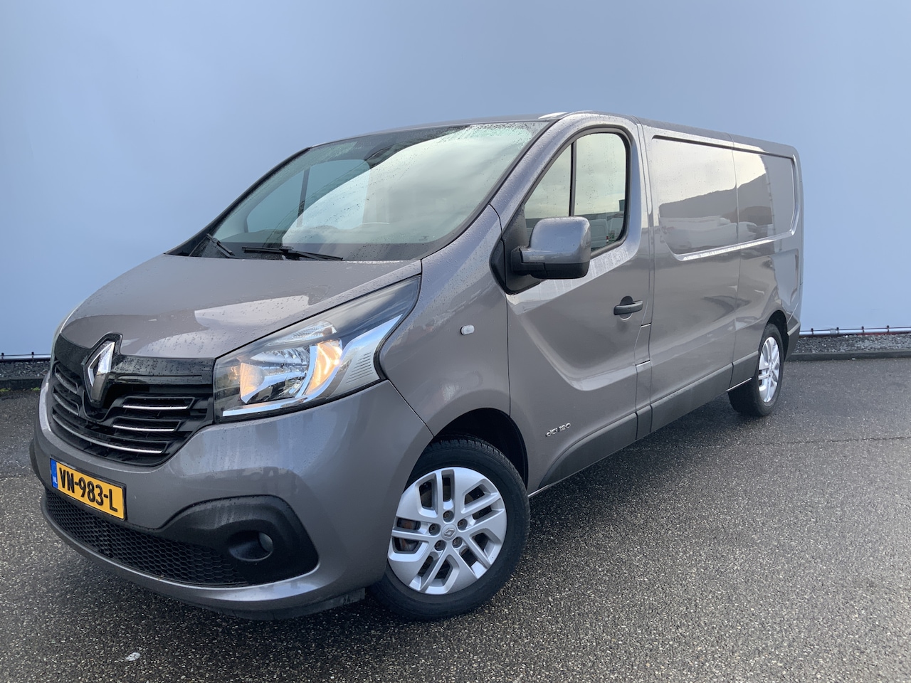 Renault Trafic - 1.6 dCi T29 L2H1 DC Comfort Energy Airco Cruise Navi Trekhaak 2000 kg Euro 5 - AutoWereld.nl