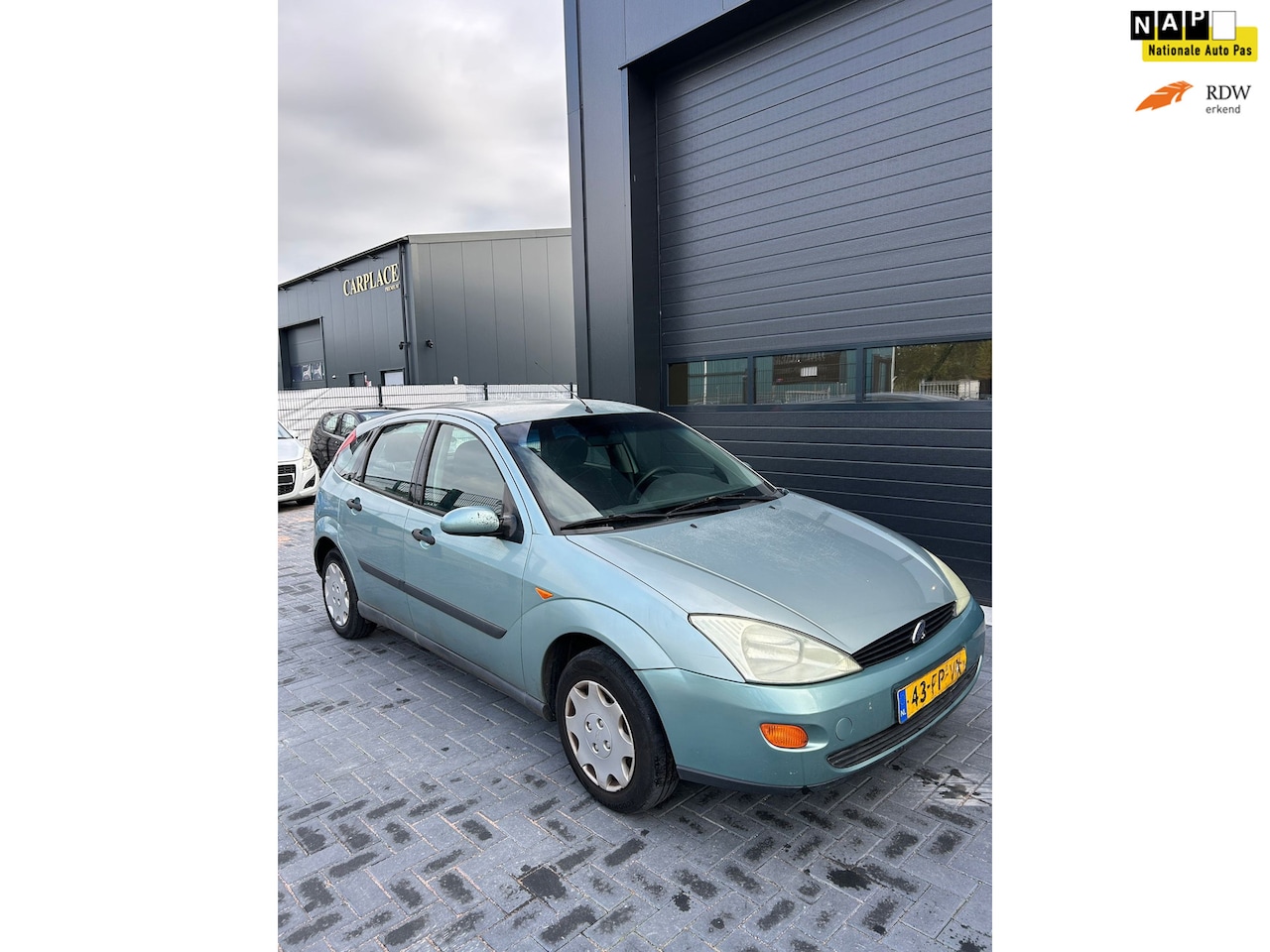 Ford Focus - 1.4-16V Ambiente Inruil koopje - AutoWereld.nl