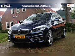 BMW 2-serie Active Tourer - 225i High Executive Aut. | Adaptieve Cruise | Memory Stoelen | Sportstoelen | Stoelverwarm
