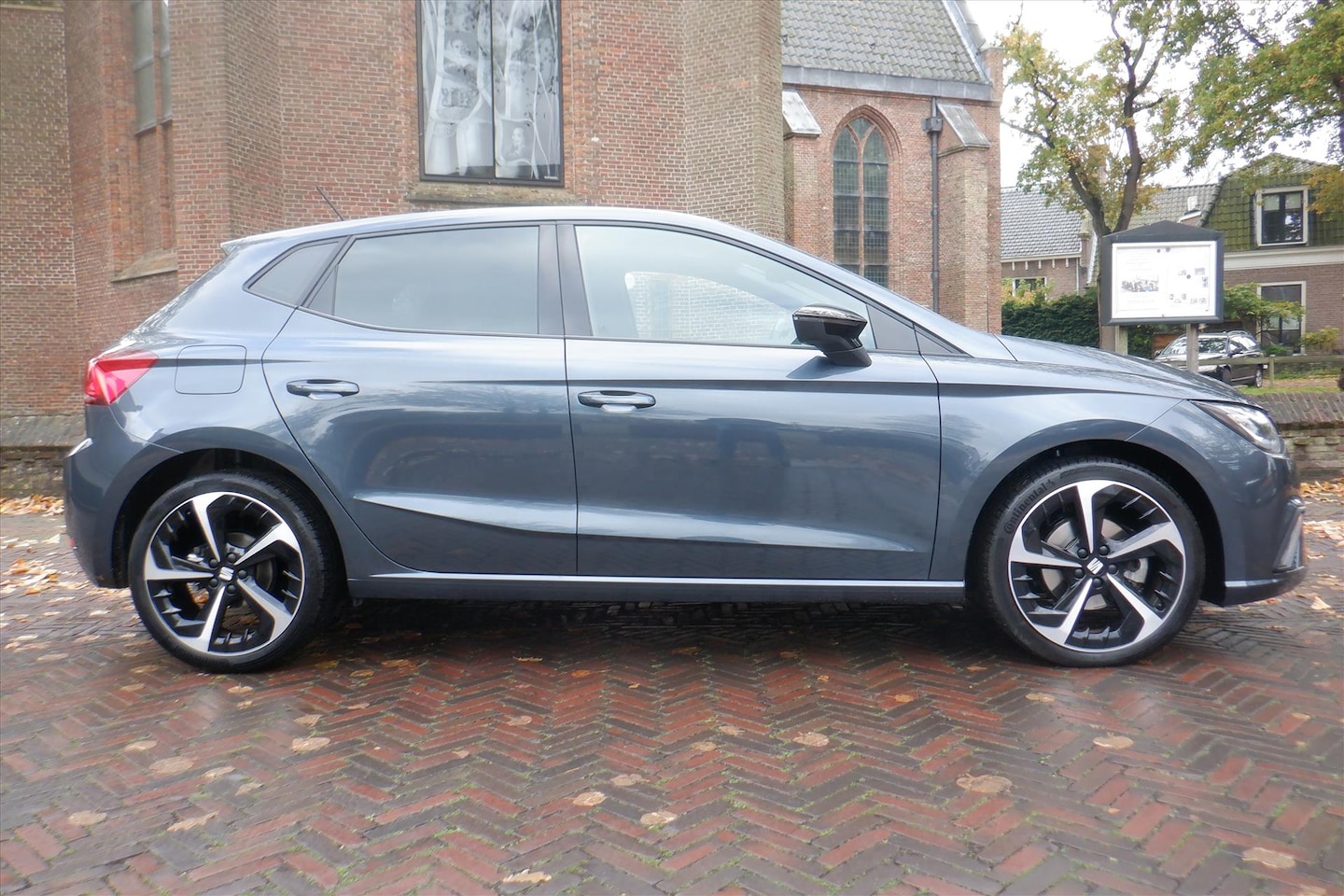 SEAT Ibiza - 1.0 TSI 110pk DSG-7 FR Business Connect - AutoWereld.nl