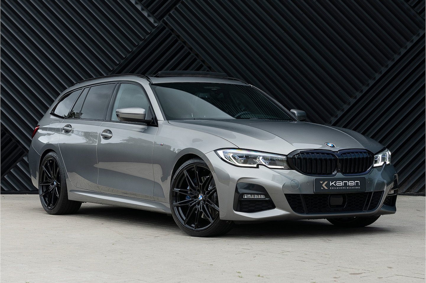 BMW 3-serie Touring - 330i M Sport ACC Pano Laser Head Up 360 Memory HarmanK Stuurverw. Sfeerverl. - AutoWereld.nl