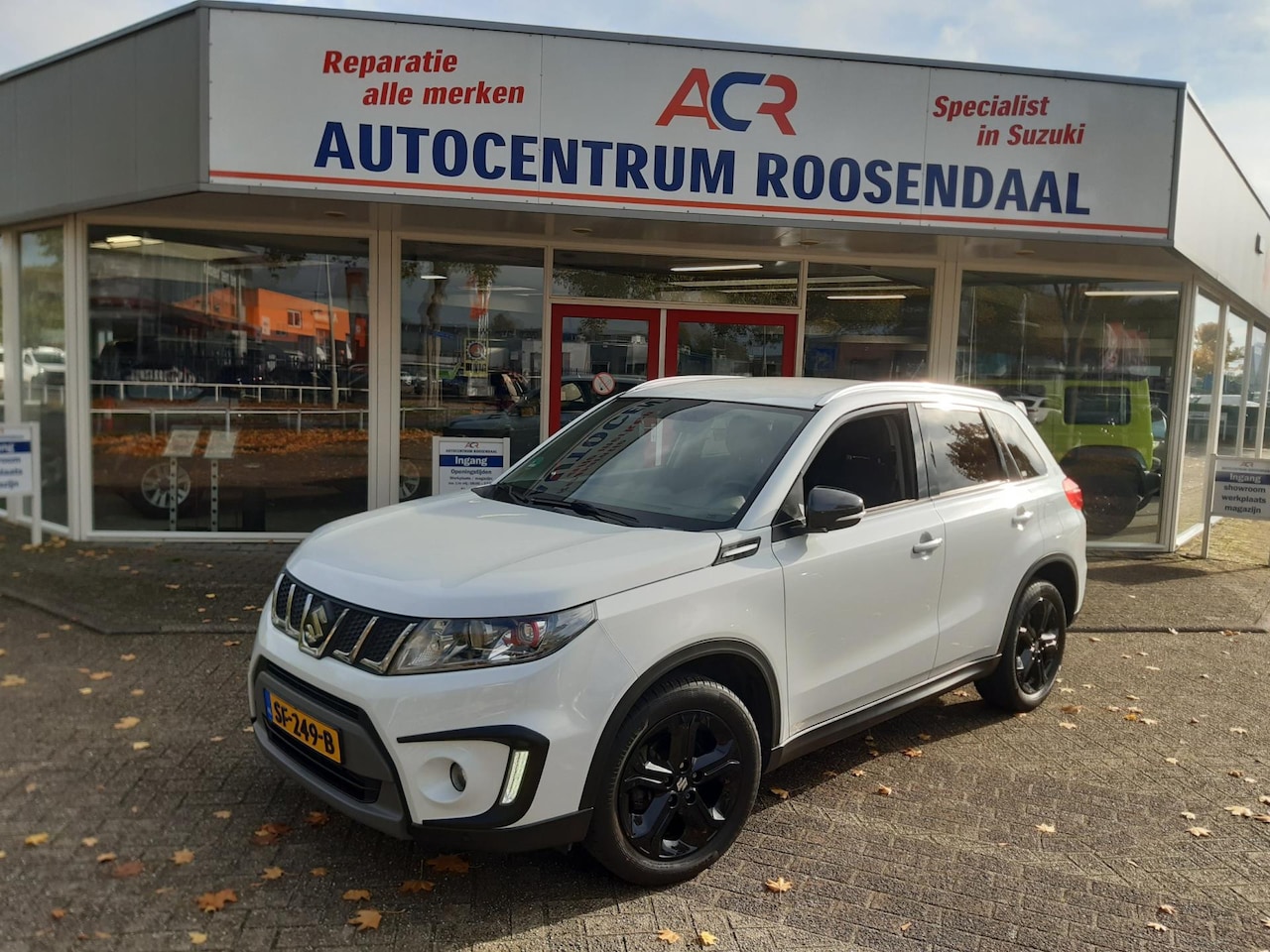 Suzuki Vitara - 1.4 Sport CLIMA NAVI LMV TREKHAAK 1200kg - AutoWereld.nl