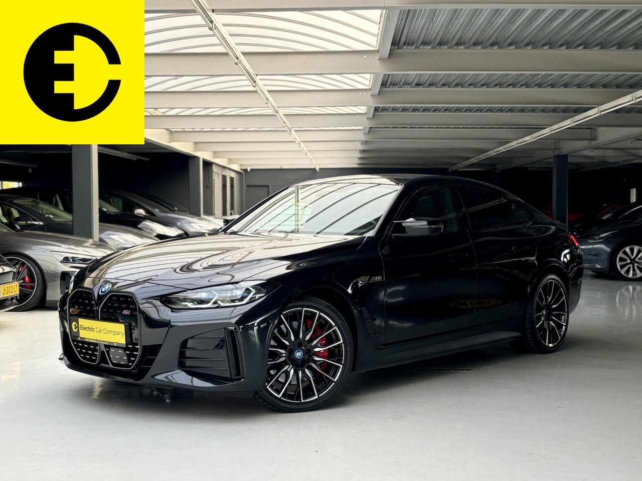BMW i4 - M50 84 kWh | Schuif/kantel dak | Headsup display | stoelverwarming voor en achter - AutoWereld.nl