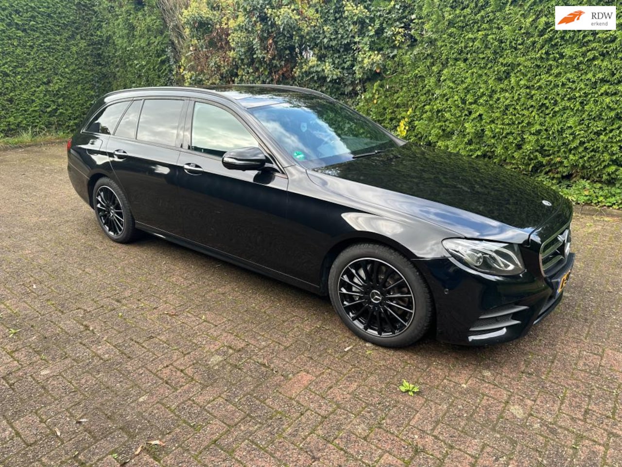Mercedes-Benz E-klasse Estate - 220 d Premium Plus bj 2018 - AutoWereld.nl