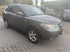 Hyundai Santa Fe - 2.7i V6 Dynamic