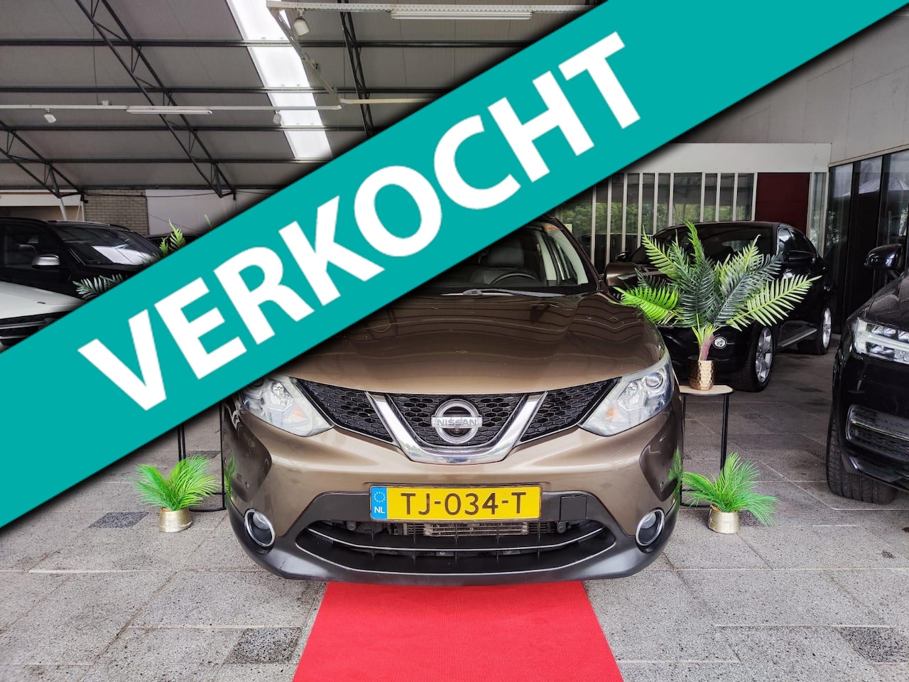 Nissan Qashqai - 1.6 DCI AUT PANO 360'CAMERA CHIQUE BROWN FULL! - AutoWereld.nl