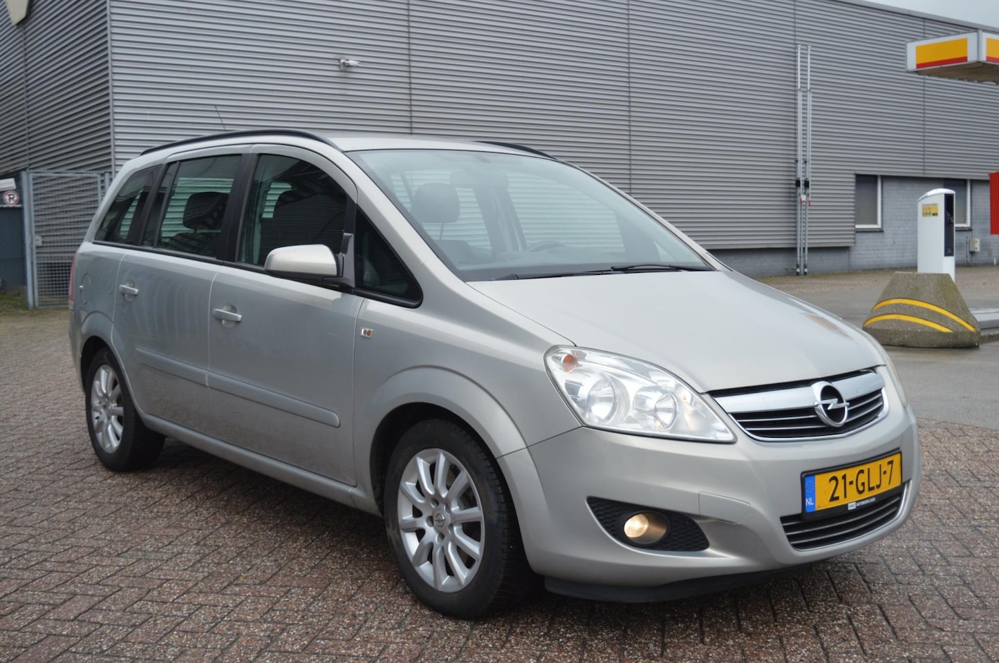 Opel Zafira - 2.2 Temptation bj08 automaat Airco elec pak - AutoWereld.nl