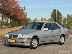 Mercedes-Benz C-klasse - 180 Classic