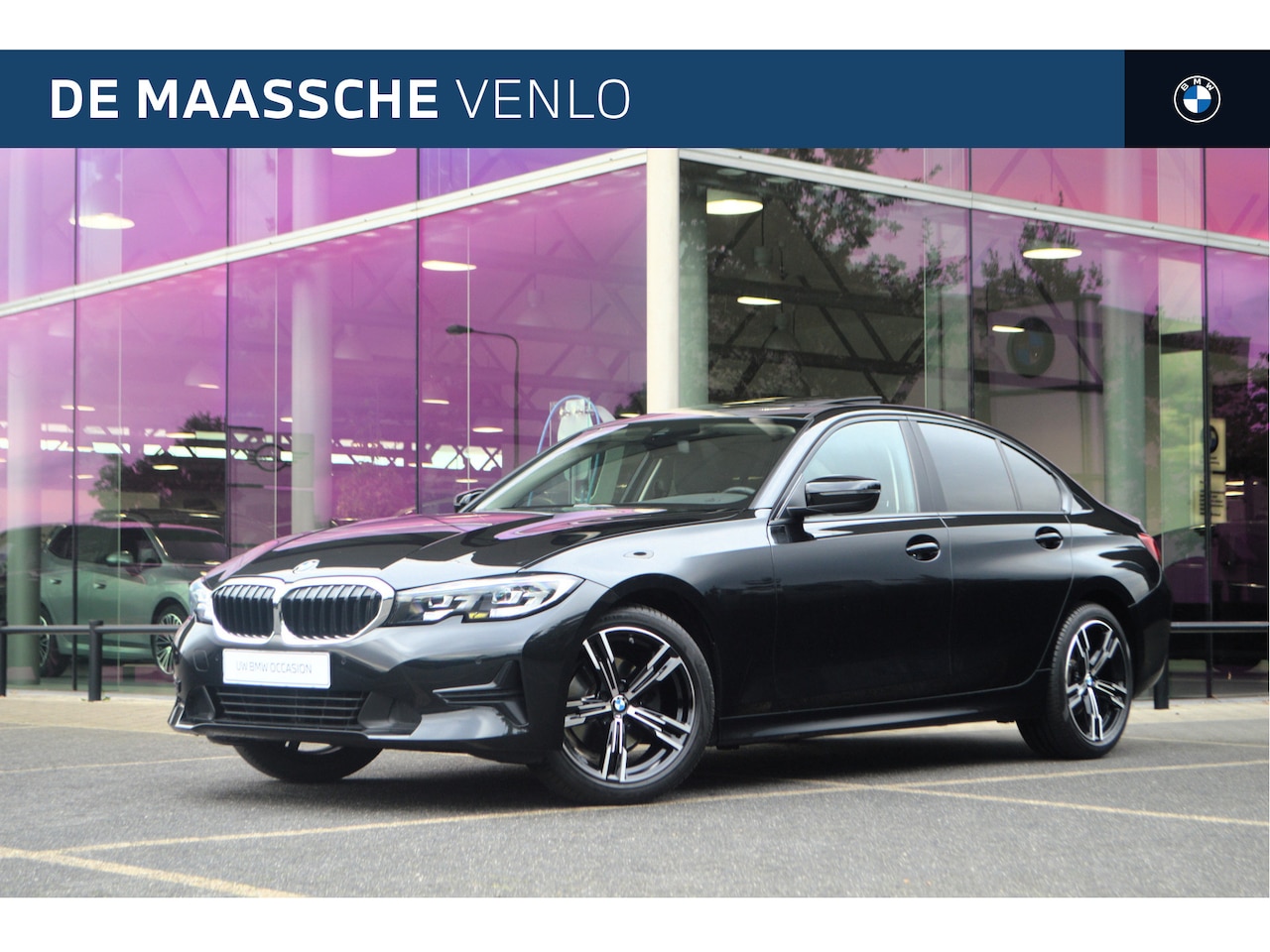 BMW 3-serie - 320i High Executive Automaat / Schuif-kanteldak / Sportstoelen / Stoelverwarming / Aircond - AutoWereld.nl