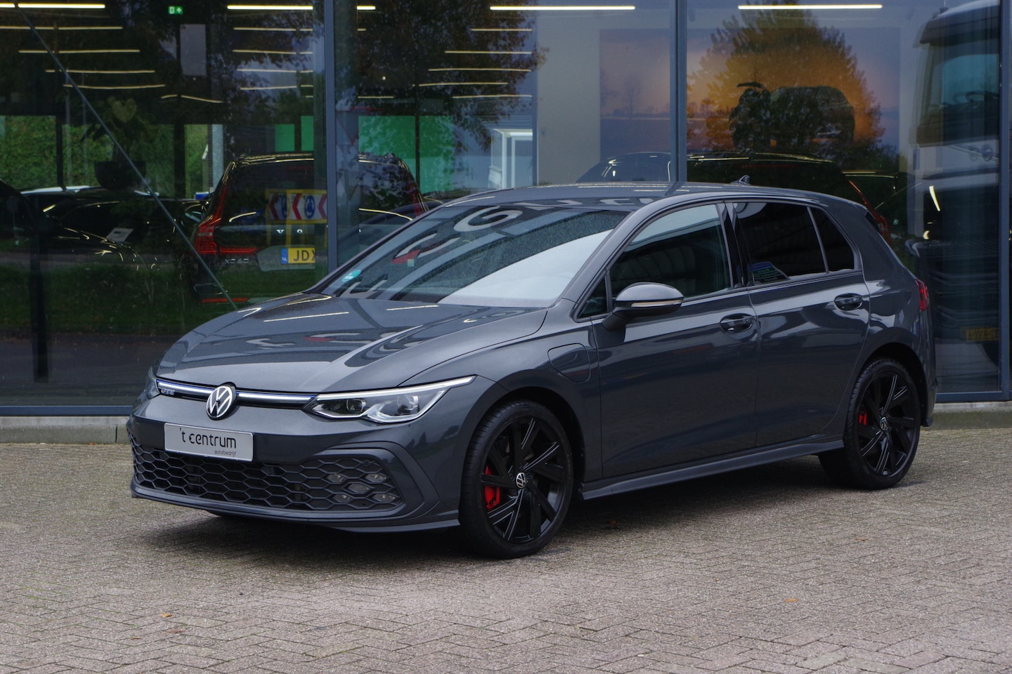 Volkswagen Golf - 1.4 eHybrid GTE 245 PK PHEV, Adap. Cruise Control, LED, Camera, Stoelverwarming - AutoWereld.nl