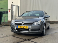 Opel Astra - 1.6 Essentia 2006 Airc/Cruise Apk