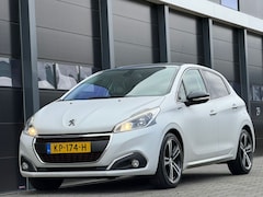 Peugeot 208 - 1.6 BlueHDi GT-line Panorama JBL