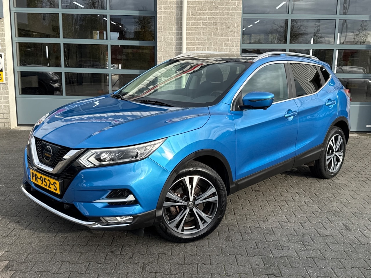 Nissan Qashqai - 1.2 Tekna | PANORAMADAK | NAVI | - AutoWereld.nl
