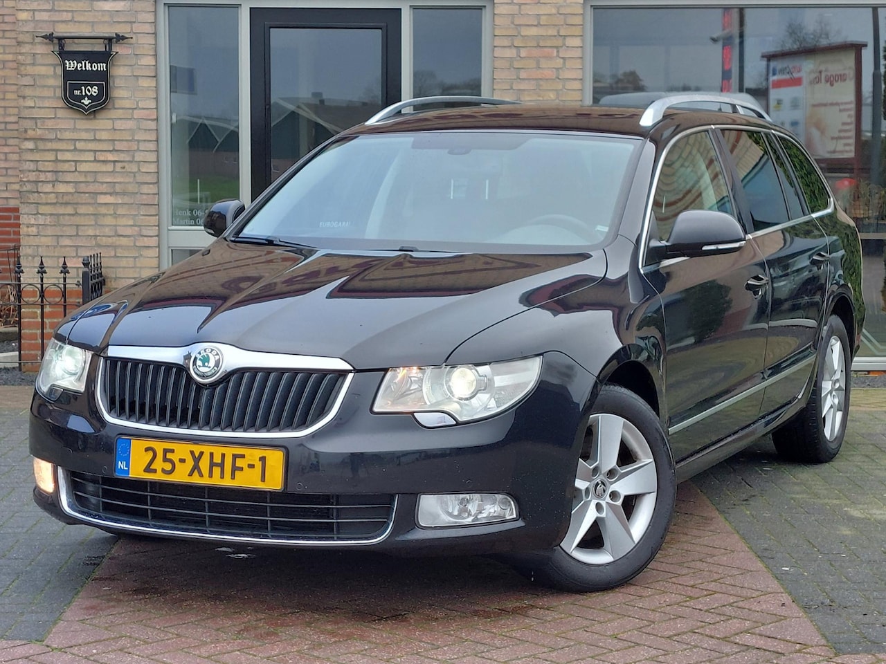 Skoda Superb Combi - 1.8 TSI | Handel / Export | Full-options - AutoWereld.nl