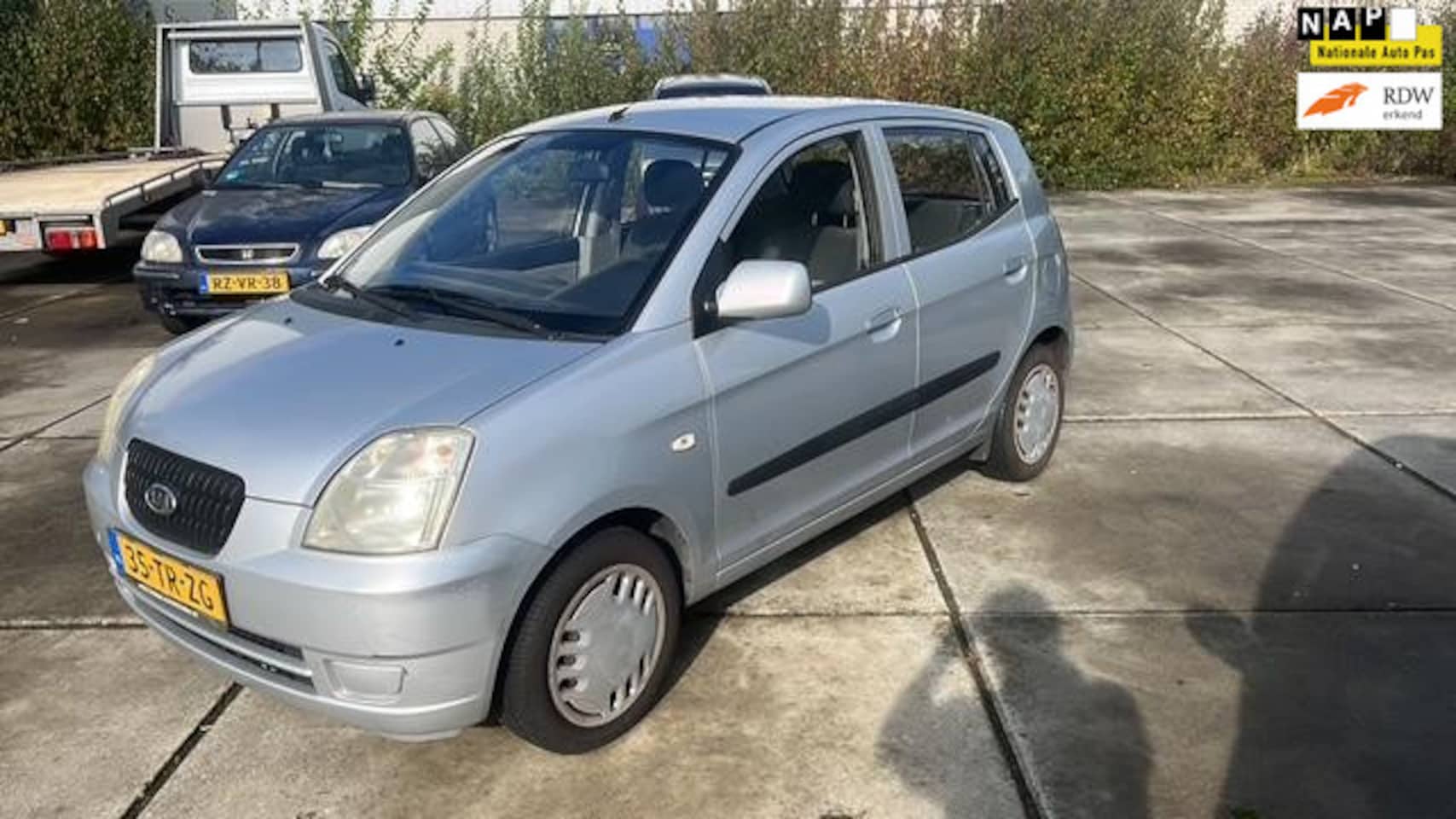 Kia Picanto - 1.0 Light-1 - AutoWereld.nl