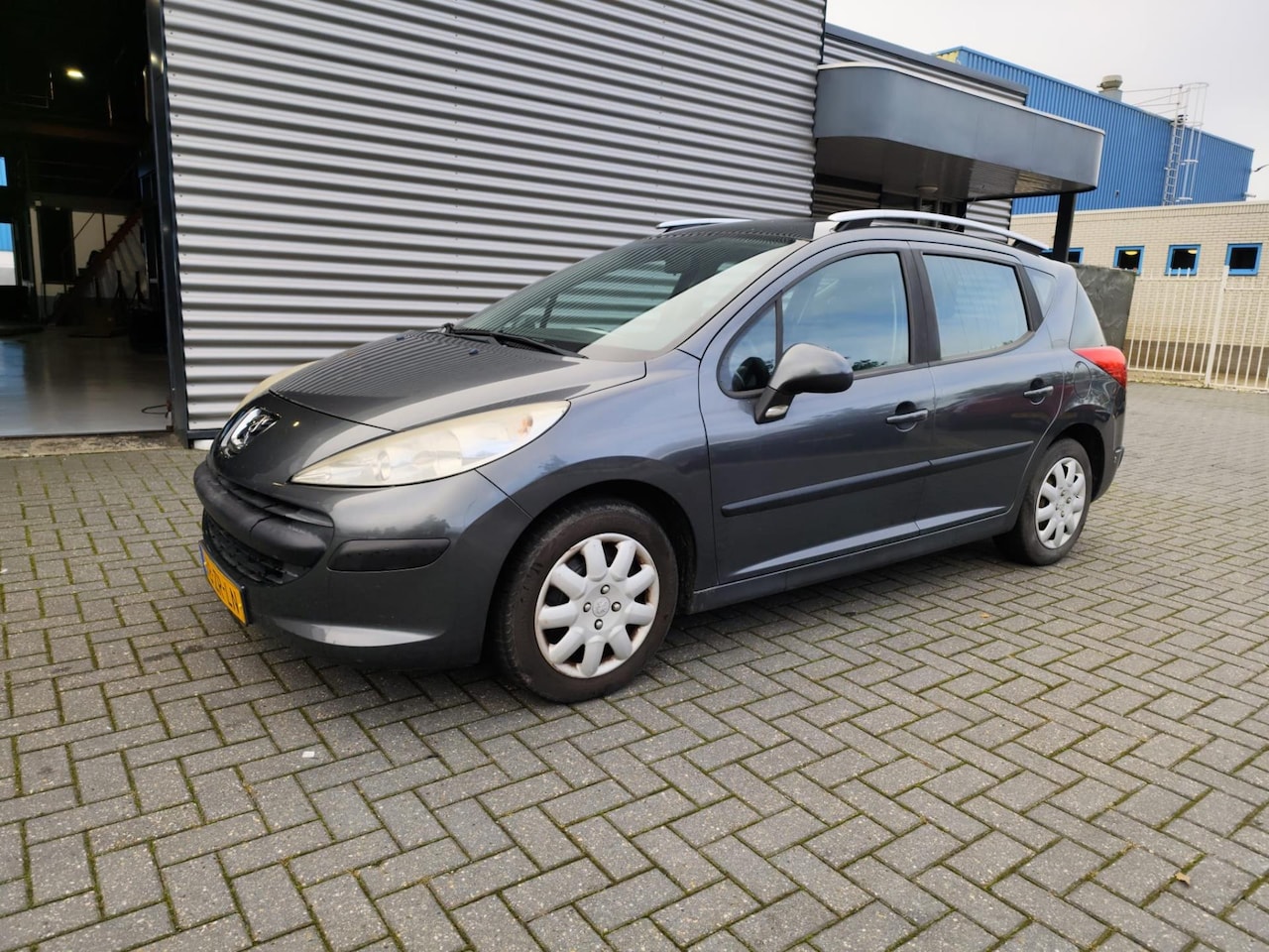 Peugeot 207 SW - 1.4 VTi X-line 1.4 VTi X-line - AutoWereld.nl