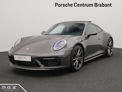 Porsche 911 - Carrera 4S