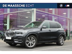 BMW X5 - xDrive45e High Executive Automaat / Trekhaak / Sportstoelen / Achteruitrijcamera / Adaptie