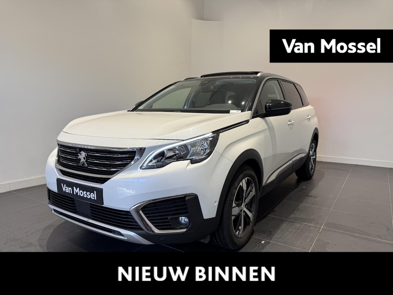 Peugeot 5008 - 1.2 PureTech Allure | Apple Carplay & Android Auto | Sensoren voor & achter | DAB | - AutoWereld.nl