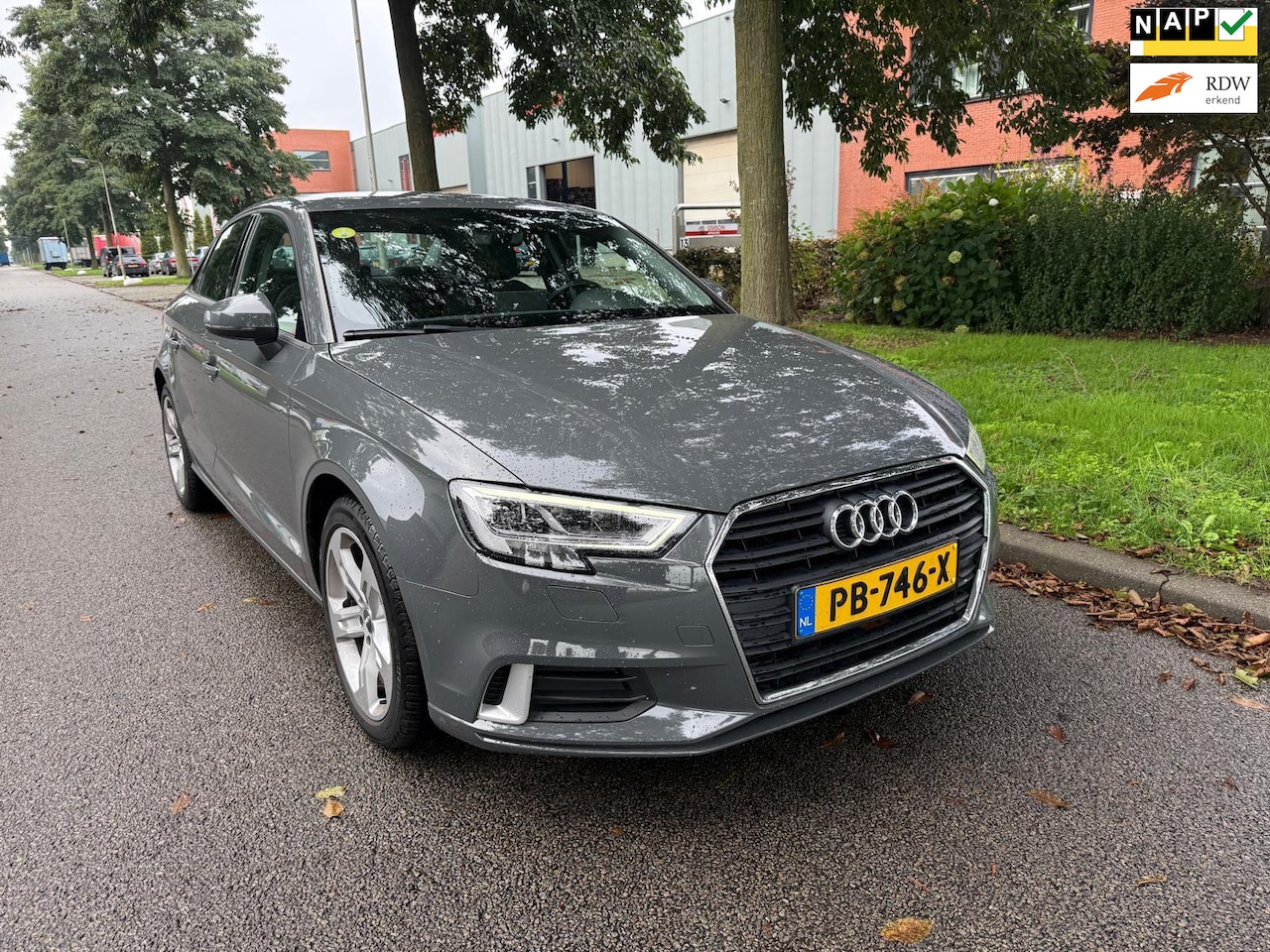 Audi A3 Limousine - 1.6 TDI Sport Lease Edition 1e eigenaar - AutoWereld.nl