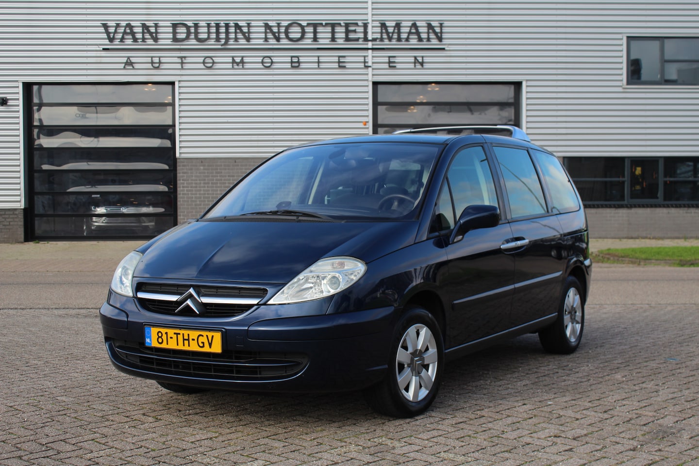Citroën C8 - 2.0-16V Ligne Ambiance Luxe / 7 persoons / Airco / Cruise / N,A.P. - AutoWereld.nl