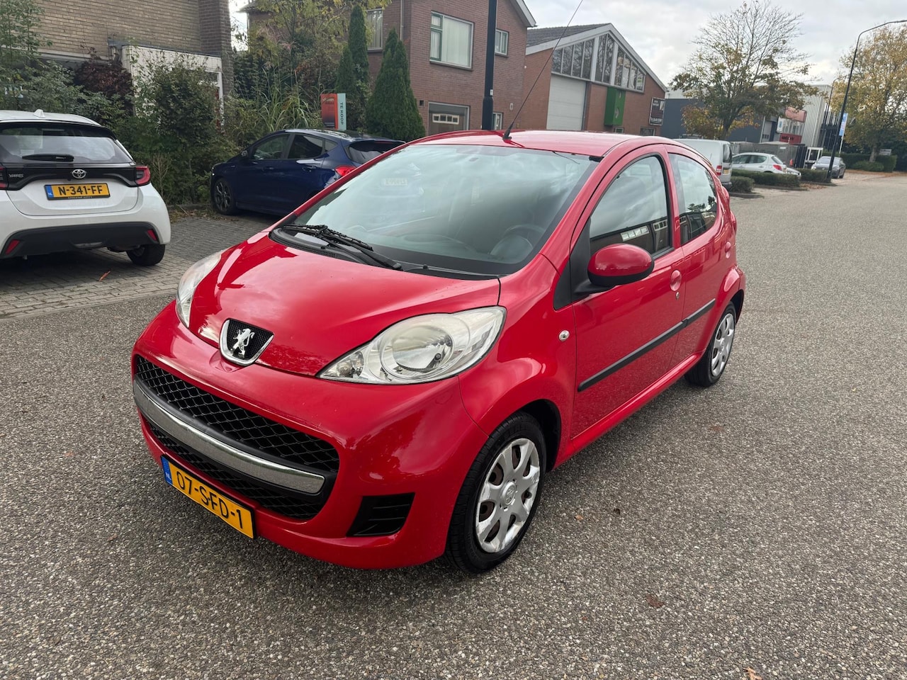 Peugeot 107 - 1.0-12V XS 1.0-12V XS - AutoWereld.nl