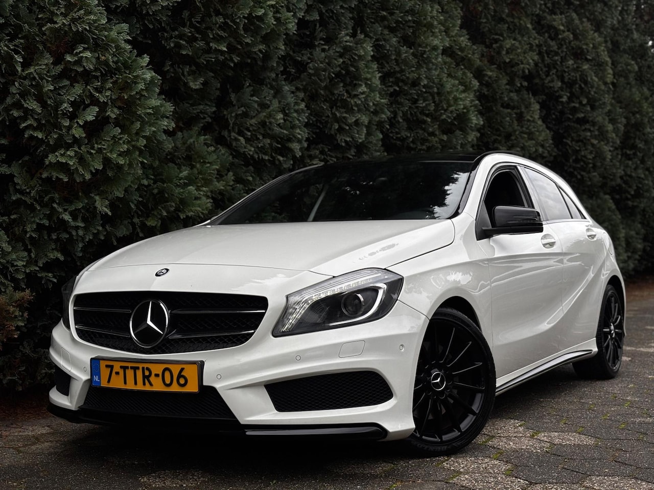 Mercedes-Benz A-klasse - 250 Sport Ambition | Pano | Schuifdak | Zeer nette auto - AutoWereld.nl