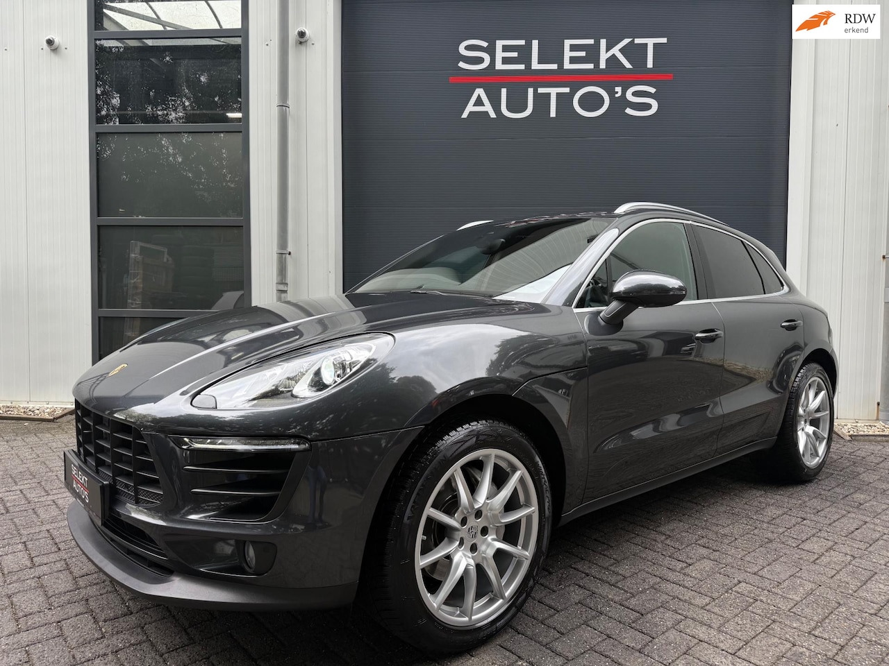 Porsche Macan - 3.0 D S Xenon/LED/Bose/Leder/20 Inch/ACC/Climate/Stoelverwarming/Navi/Bluetooth/Camera/Luc - AutoWereld.nl