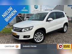 Volkswagen Tiguan - 1.4 TSI Sport&Style NAVI/PDC/XENON/CRUIS