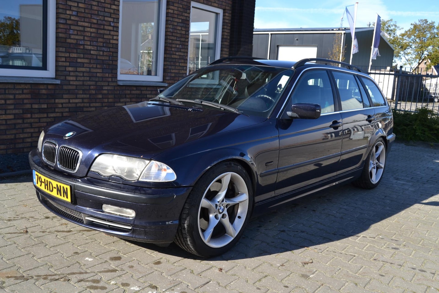 BMW 3-serie Touring - 330i Executive 330i Executive - AutoWereld.nl