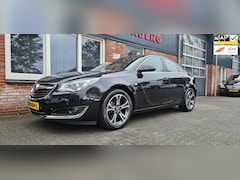 Opel Insignia - 1.6 T Cosmo Automaat Xenon 170PK Leer Camera Navigatie NAP Nette Auto