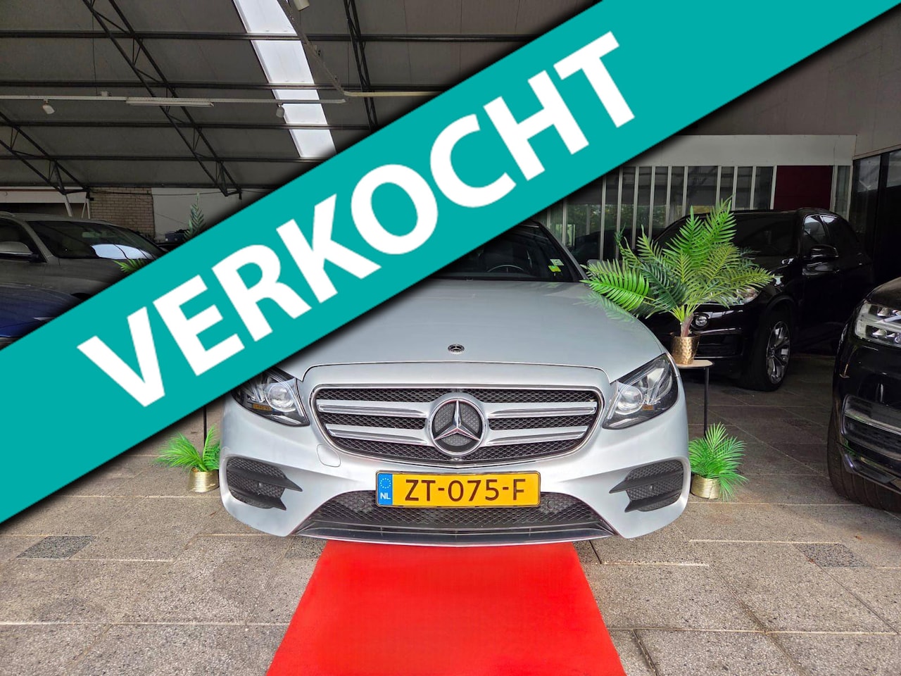Mercedes-Benz E-klasse - 220D AMG LINE AUT 2017 - AutoWereld.nl