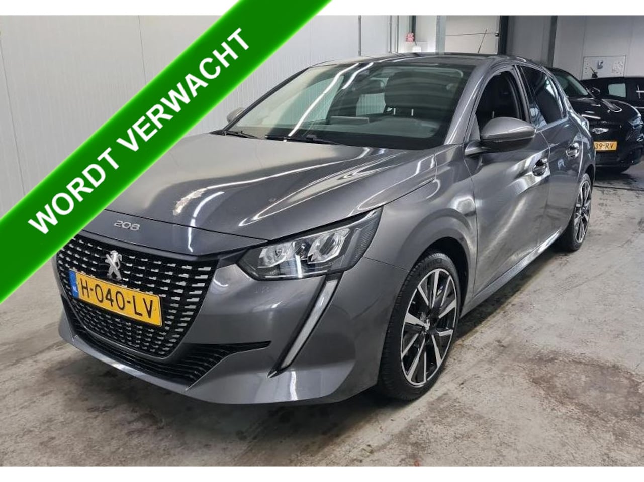 Peugeot 208 - 1.5 HDi Blue Lease Allure / Trekhaak / Airco-ecc./ Xenon / Pdc.+Camera / Navigatie / Radio - AutoWereld.nl
