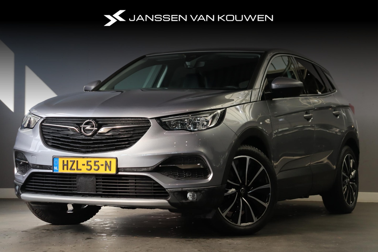 Opel Grandland X - 1.6 Turbo Hybrid4 Business Executive 300PK Climate Control Apple Carplay Navi - AutoWereld.nl
