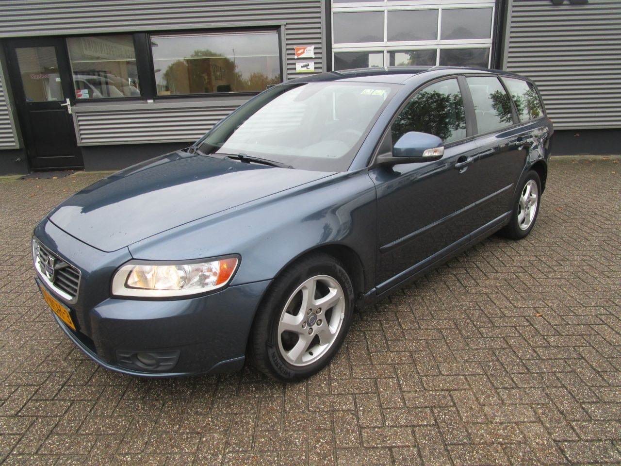 Volvo V50 - V-50 2.0 Sport - AutoWereld.nl