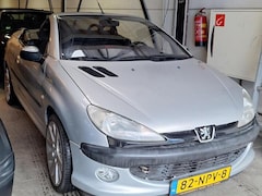 Peugeot 206 CC - 1.6-16V