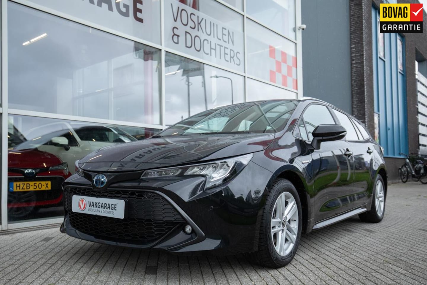 Toyota Corolla Touring Sports - 1.8 Hybrid Dynamic | Parkpilot | Carplay - AutoWereld.nl