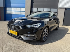 SEAT Leon - 1.4 TSI eHybrid FR PHEV Stoelverwarming ACC Camera