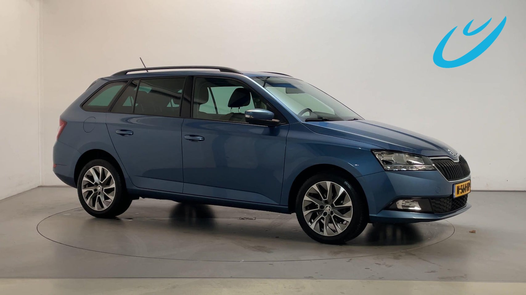 Skoda Fabia Combi - 1.0 TSI Business Edition App-Connect Parkeersensoren Airco DAB+ - AutoWereld.nl