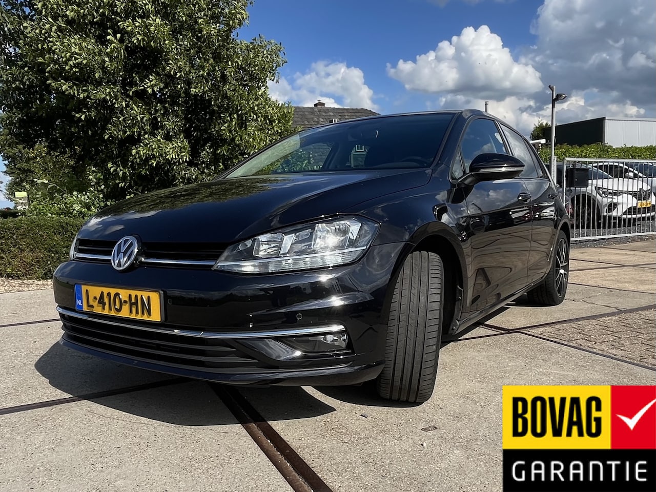 Volkswagen Golf - 1.0 TSI Trendline 1.0 TSI Trendline - AutoWereld.nl