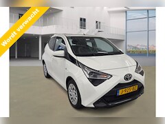Toyota Aygo - 1.0 VVT-i x-play, Camera Apk 8-2026 VERWACHT