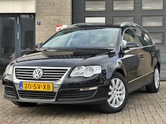 Volkswagen Passat Variant - 2.0 FSI Highline / Airco / PDC / StoelCruise control / Alcantara / APK