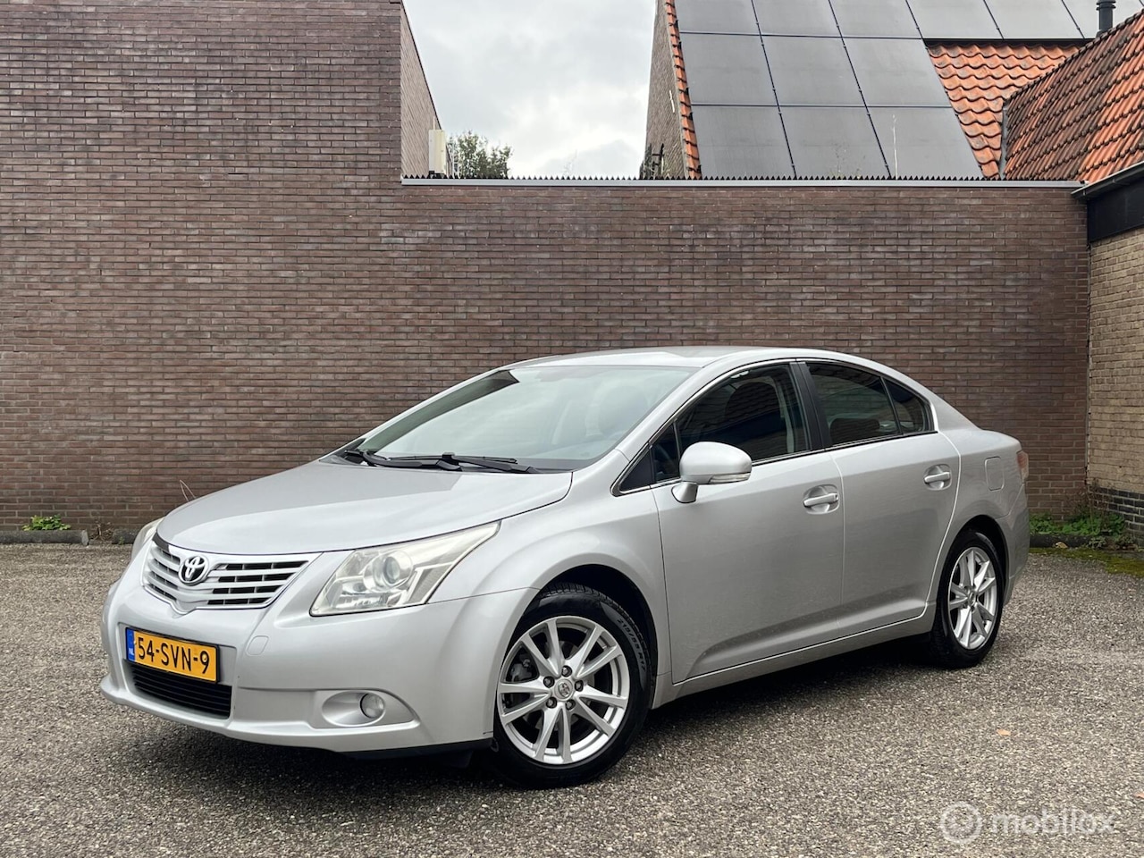 Toyota Avensis - 1.8 VVT Org NL| Trekhaak| Camera| PDC| Dealer - AutoWereld.nl