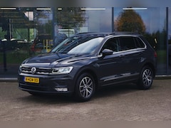 Volkswagen Tiguan - 1.4 TSI 125 PK Connected Series, Trekhaak, Digitale Coockpit, LED, Stoelverwarming, Carpla
