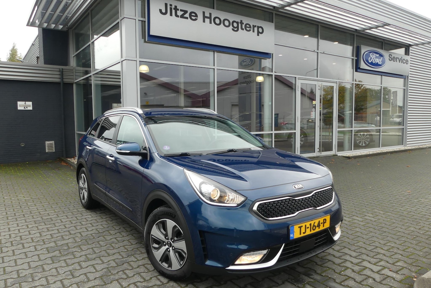 Kia Niro - 1.6 GDi Hybrid BusinessLine TREKHAAK (1.300KG), LEER, ADAPT. CRUISE, CLIMA, NAVI, WINTER P - AutoWereld.nl