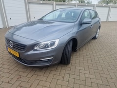 Volvo V60 - 2.0 D3 Momentum