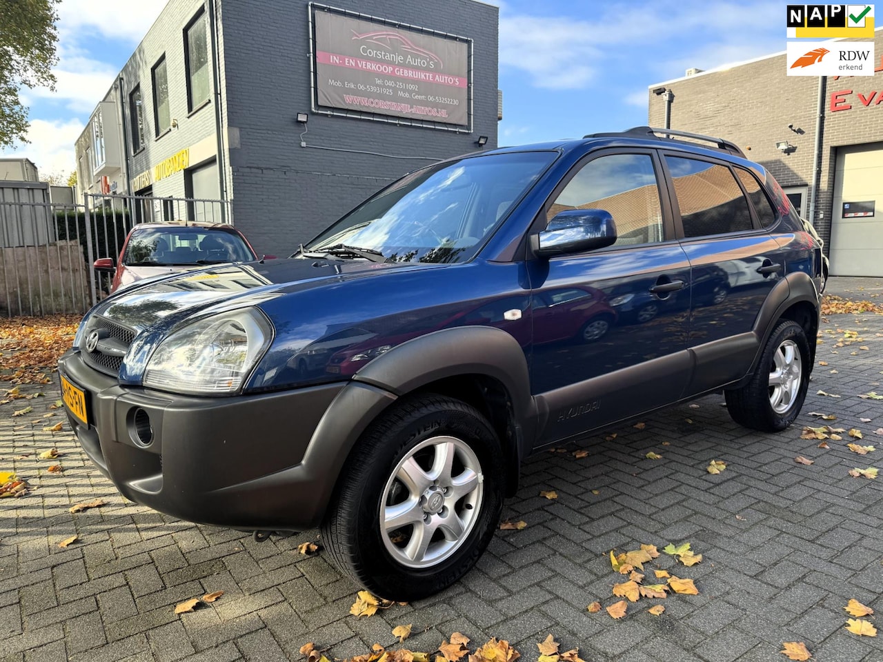 Hyundai Tucson - 2.0i Dynamic Airco - AutoWereld.nl